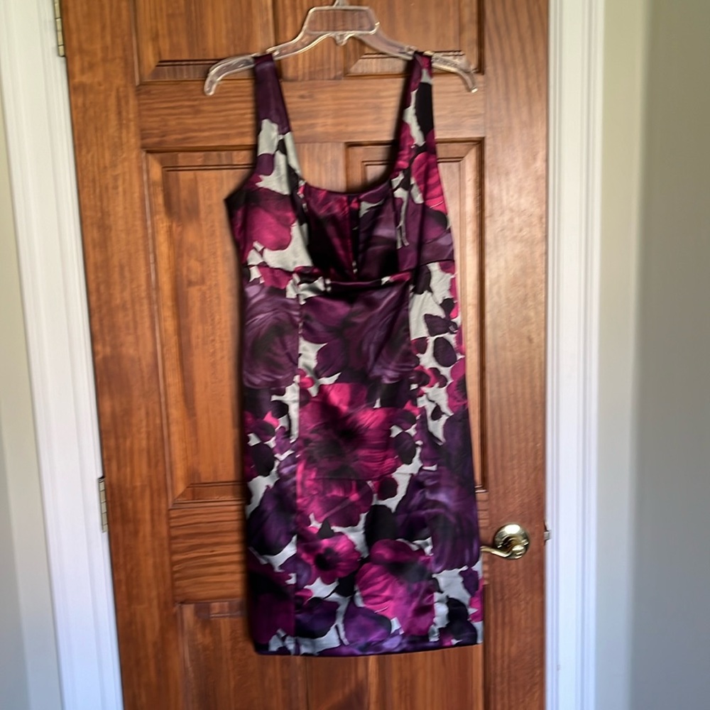 Women’s dress